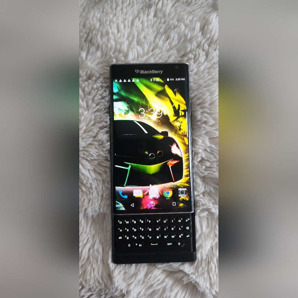 BlackBerry Priv Smartphone with Keyboard